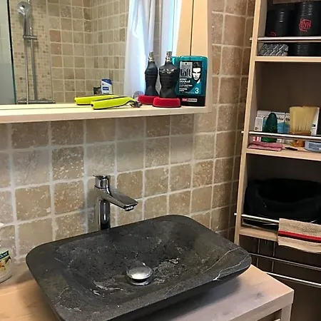 Dans Avec Piscine